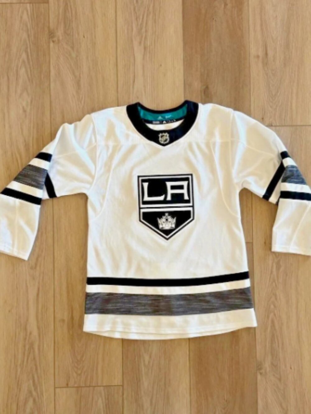 (46)Adidas 2019 Los Angeles Kings NHL All Star Hockey Jersey